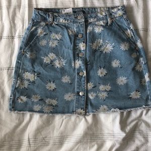 Wild Fable floral jean button skirt